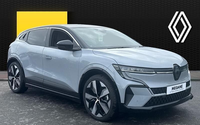 New 2025 Renault Mégane Komfort Hatchback | £25,995 (Super price) - Image 1/4