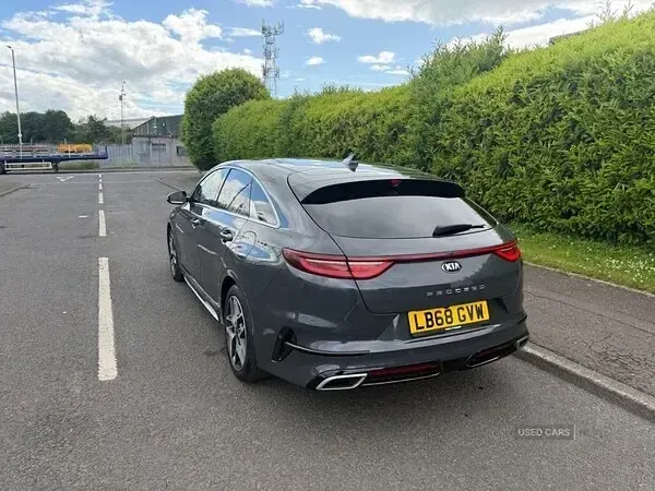 Used Kia ProCeed GT-Line 134 HP (98 kW) 2019 Grey Estate