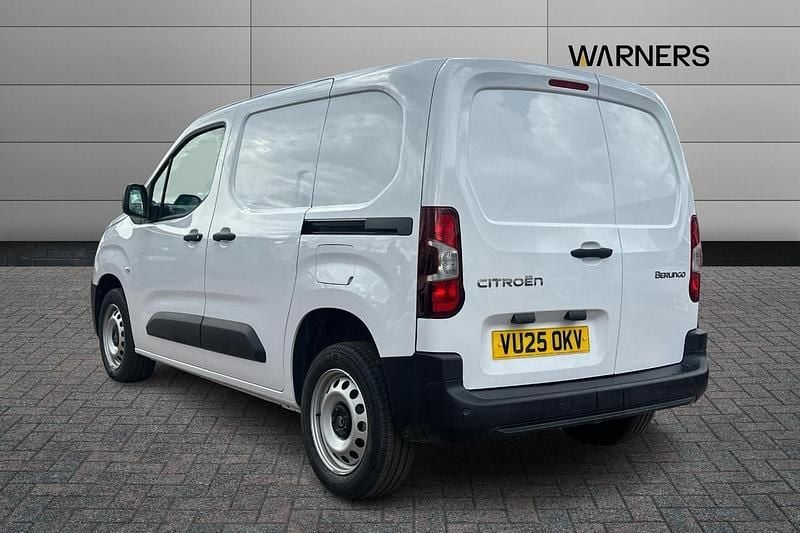 New Citroën Berlingo 101 HP (74 kW) 2025 White MPV