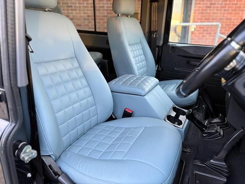 Used Land Rover Defender 2015 Black Estate