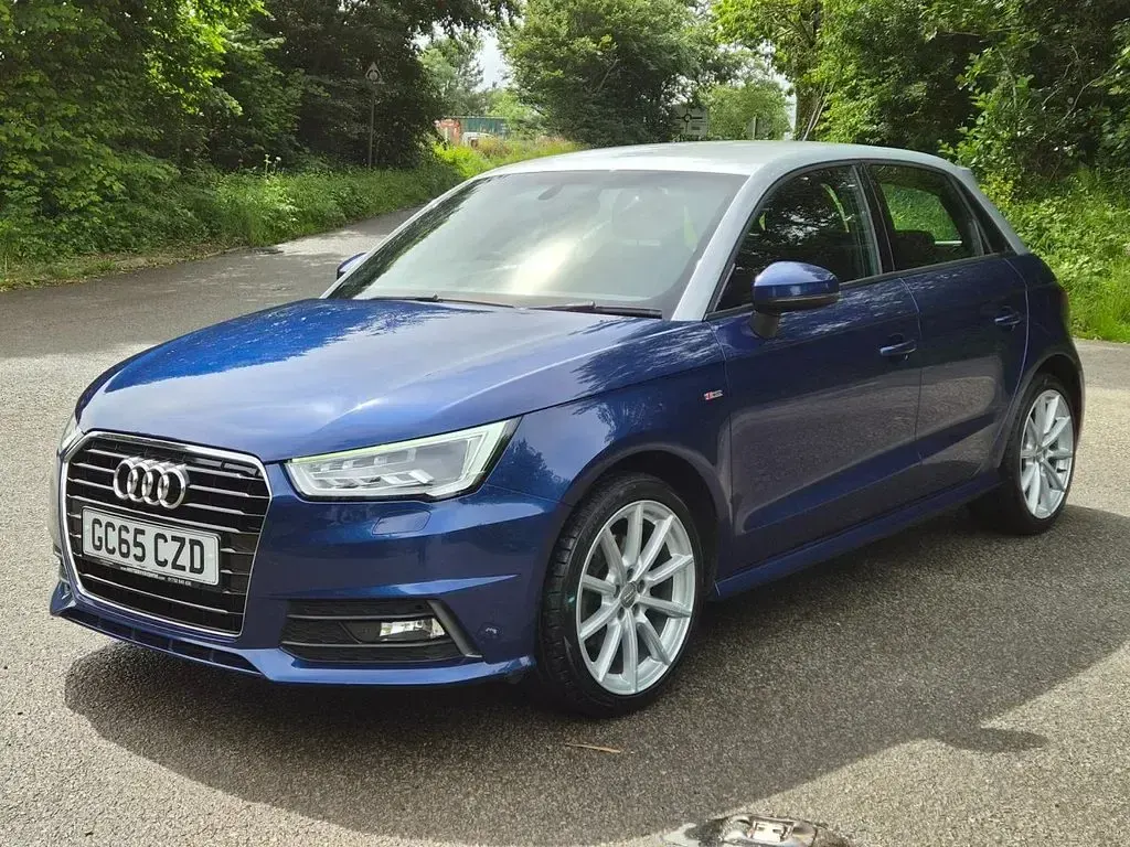 Used Audi A1 Sportback S-Line 125 HP (91 kW) 2016 Blue Hatchback