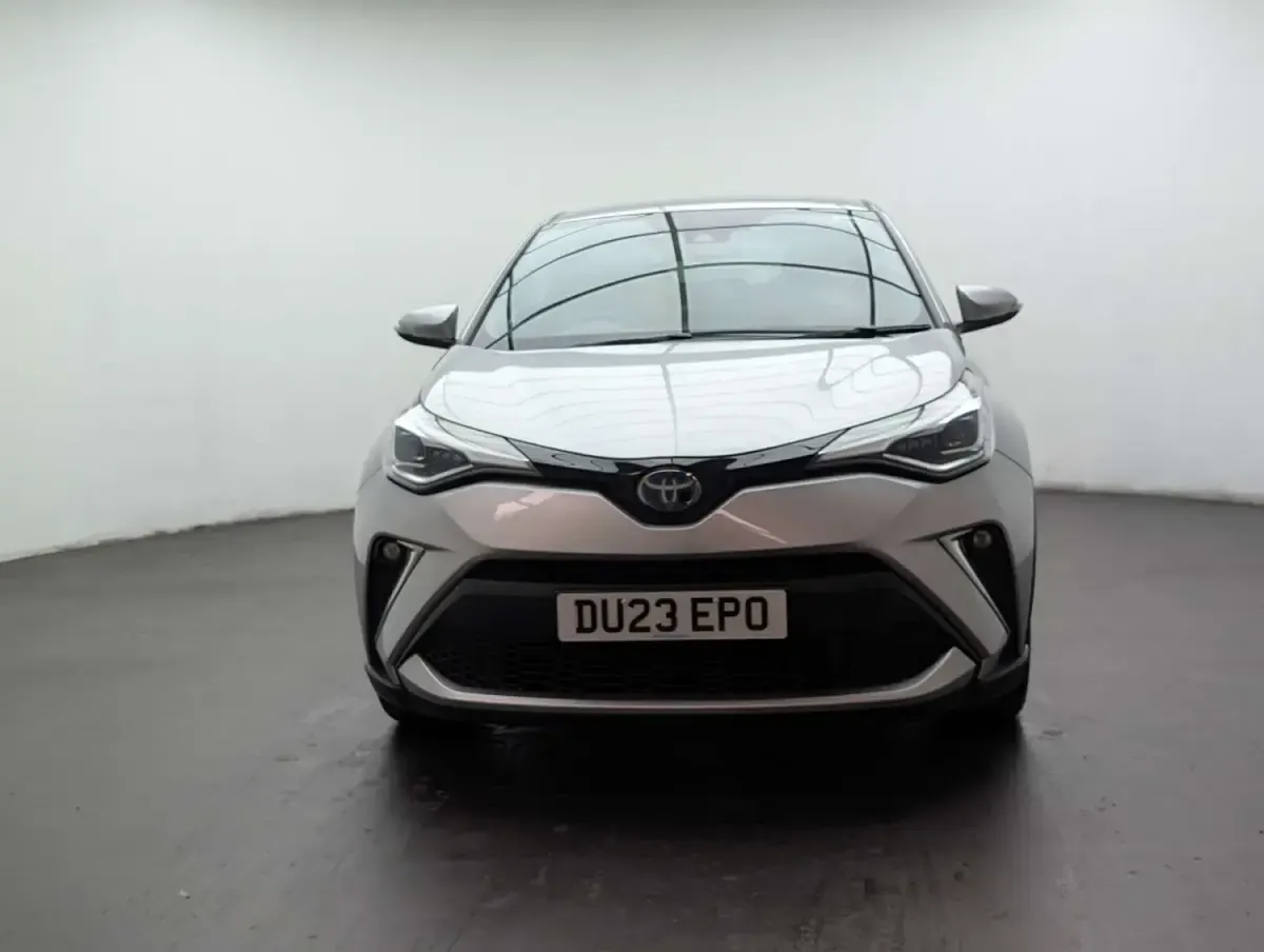 Used Toyota C-HR 198 HP (145 kW) 2023 Silver SUV