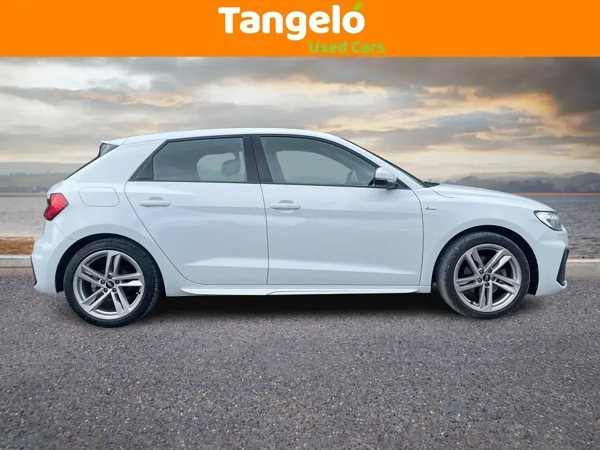 Used Audi A1 Sportback S-Line 110 HP (80 kW) 2021 White Hatchback