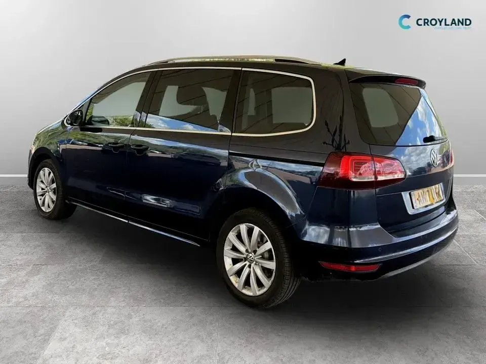 Usado VW Sharan SEL 150 HP (110 kW) 2017 Azul Monovolume
