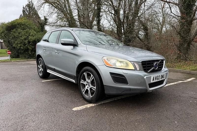 Used Volvo XC60 SE Lux 205 HP (150 kW) 2010 Silver SUV