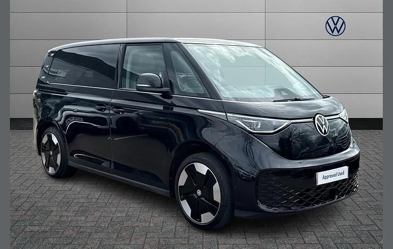 Used VW ID. Buzz Pro 147 kW (200 HP) 2023 Black MPV