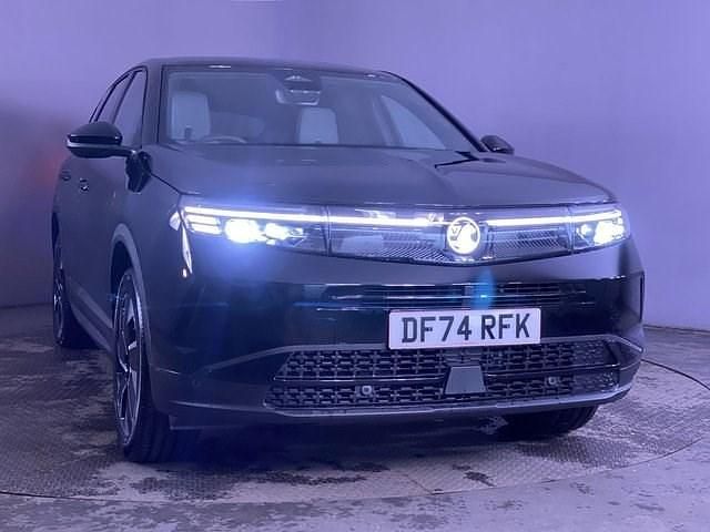 Used Vauxhall Grandland X S 136 HP (100 kW) 2025 Black SUV
