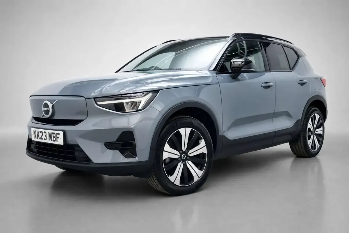 Used Volvo XC40 Core 169 kW (231 HP) 2022 Grey SUV