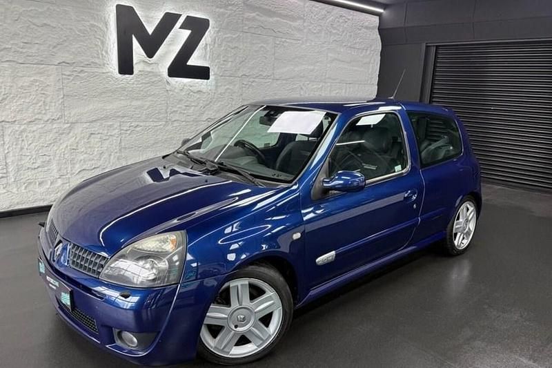 Used Renault Clio II 172 HP (126 kW) 2003 Blue Hatchback