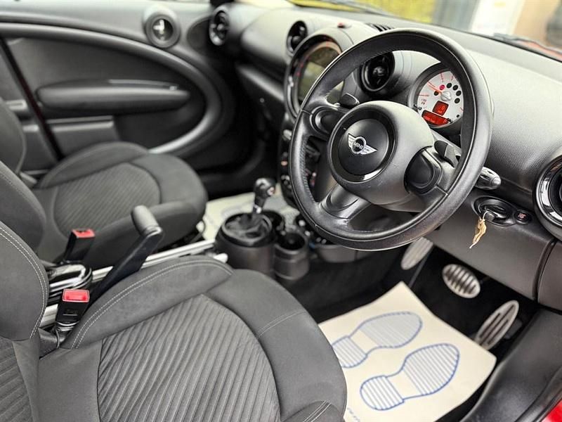 Used Mini Cooper S 2013 Red Hatchback