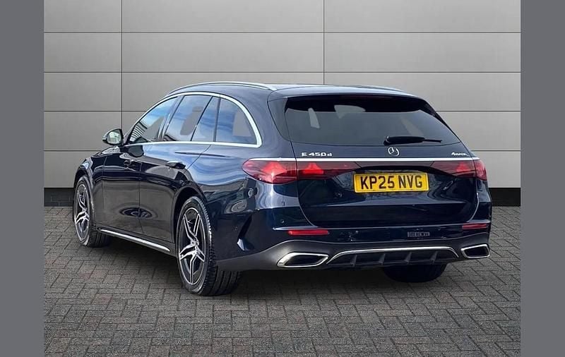 Used Mercedes E450 AMG Line Premium 362 HP (266 kW) 2025 Blue Estate