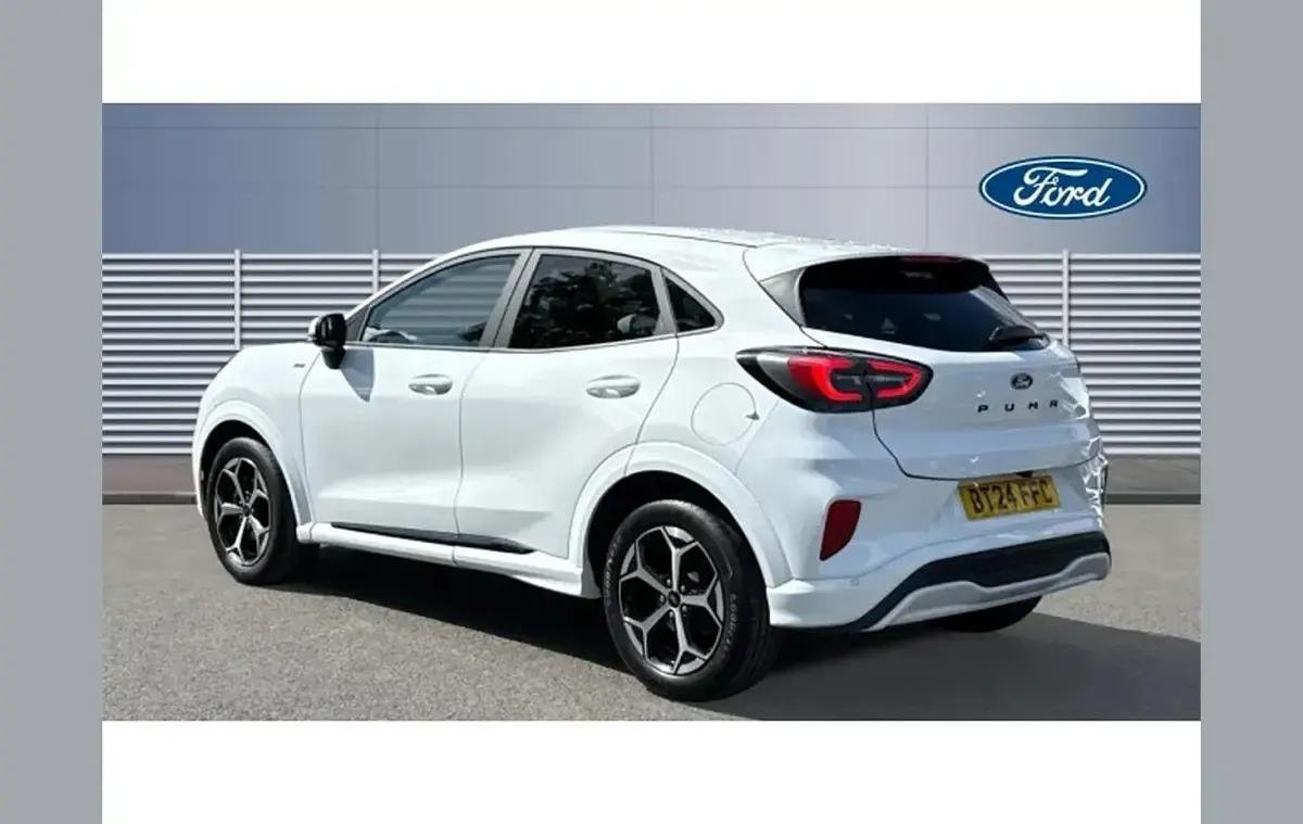 Used Ford Puma ST-Line 123 HP (90 kW) 2024 White SUV