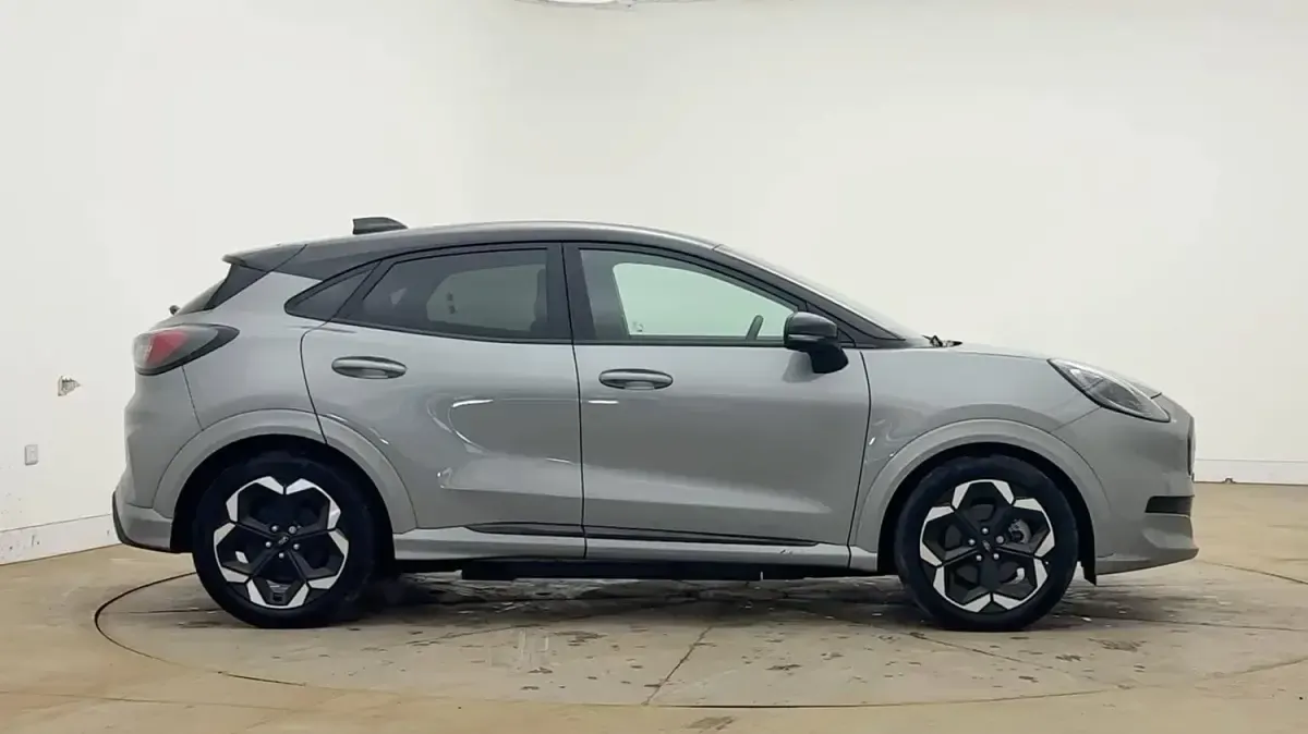 Novo Ford Puma Premium 122 kW (167 HP) 2025 Prateado SUV