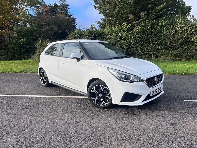 White Used 2022 MG MG3 Excite Hatchback | £9,295 (Fair price) - Image 1/4