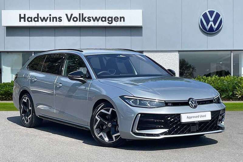 Silver Used 2025 VW Passat R-line Estate | £35,995 - Image 1/4