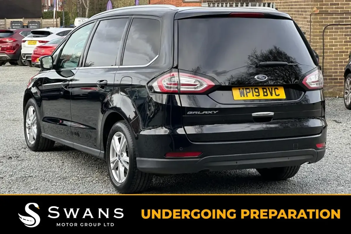Usado Ford Galaxy Titanium 150 HP (110 kW) 2019 Preto Monovolume