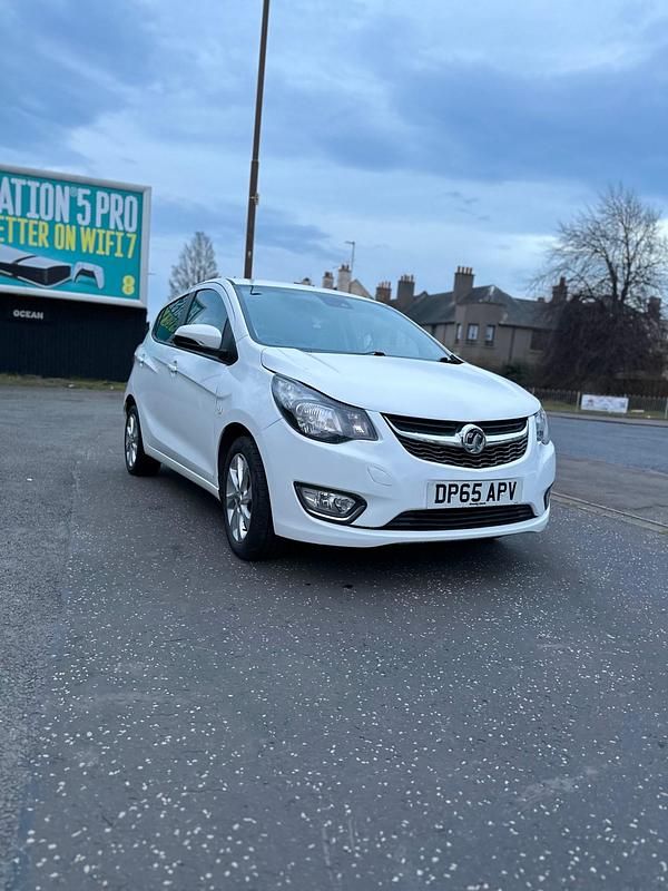 White Used 2015 Vauxhall Viva Hatchback | £3,850 (Good price) - Image 1/4