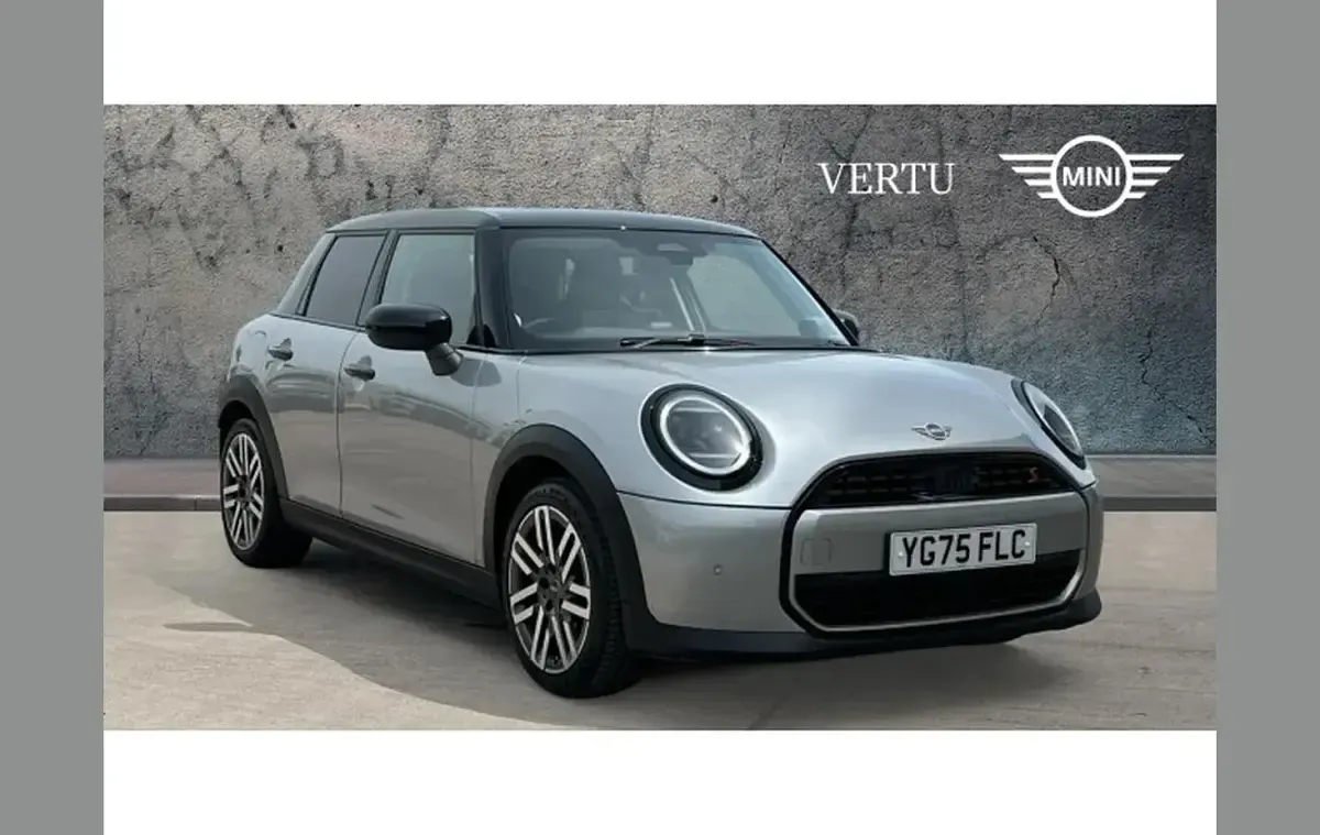 Used Mini Cooper Classic 150 kW (204 HP) 2025 Hatchback