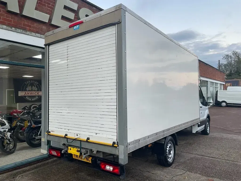 Used Ford Transit 130 HP (95 kW) 2022 White Cabriolet