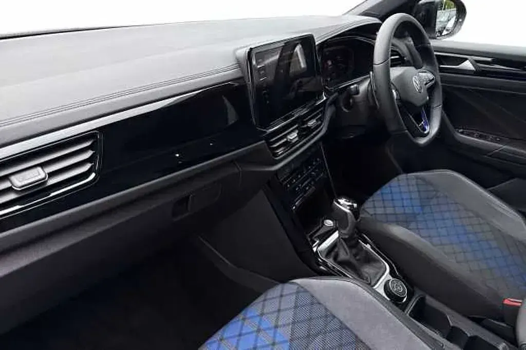 Used VW T-Roc Black Edition 300 HP (220 kW) 2025 Silver SUV