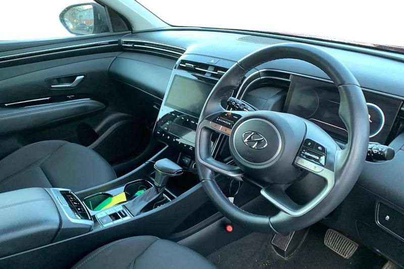 Used Hyundai Tucson Premium 2022 Red SUV