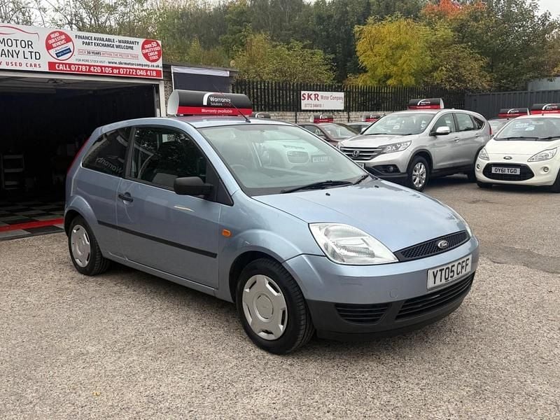 Blue Used 2005 Ford Fiesta Finesse Hatchback | £1,995 (Fair price) - Image 1/4