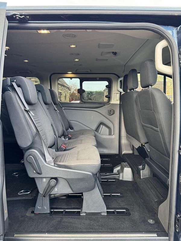 Usado Ford Tourneo Titanium 2018 Azul Monovolume