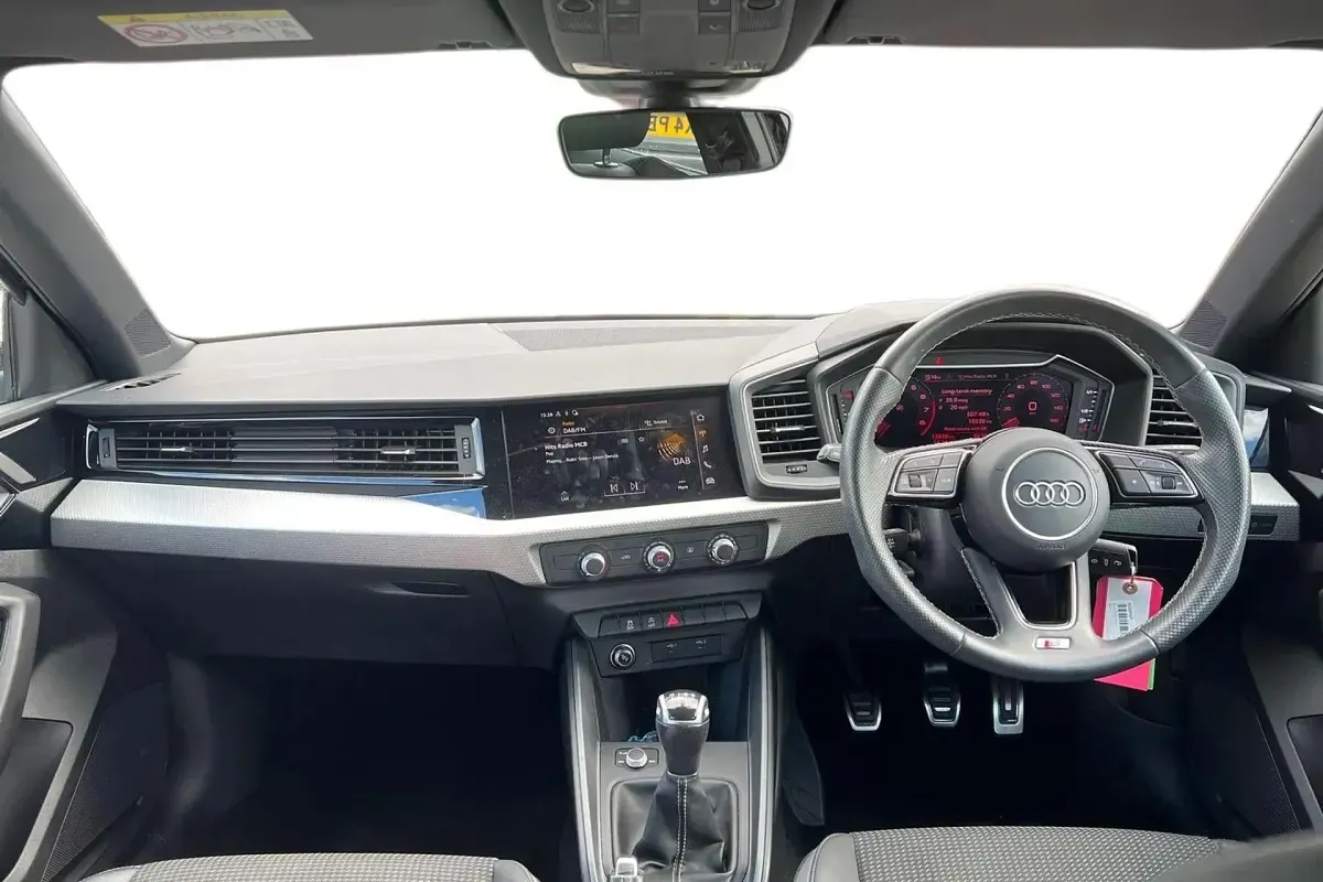 Usado Audi A1 Sportback S-Line 2022 Preto Citadino