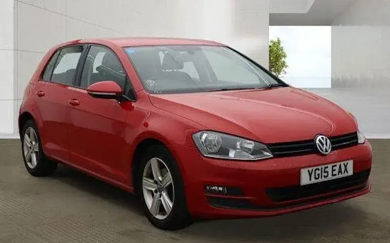 Used VW Golf VII Match 105 HP (77 kW) 2015 Hatchback