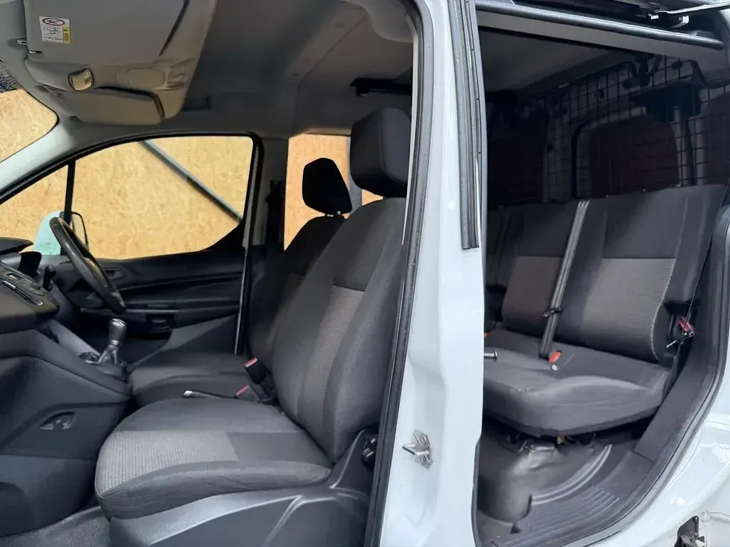 Used Ford Transit Connect 94 HP (69 kW) 2016 White MPV