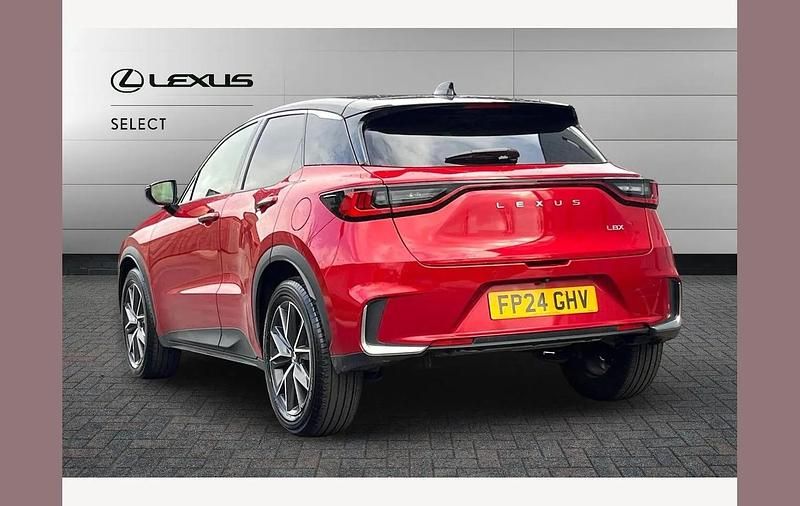 Used Lexus LBX 136 HP (100 kW) 2024 Other SUV