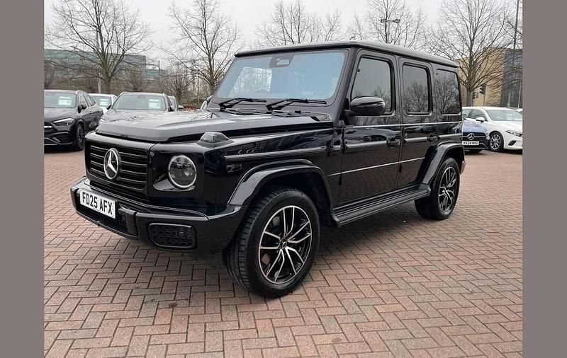 Used Mercedes G450 AMG Line Premium Plus 362 HP (266 kW) 2025 Black SUV