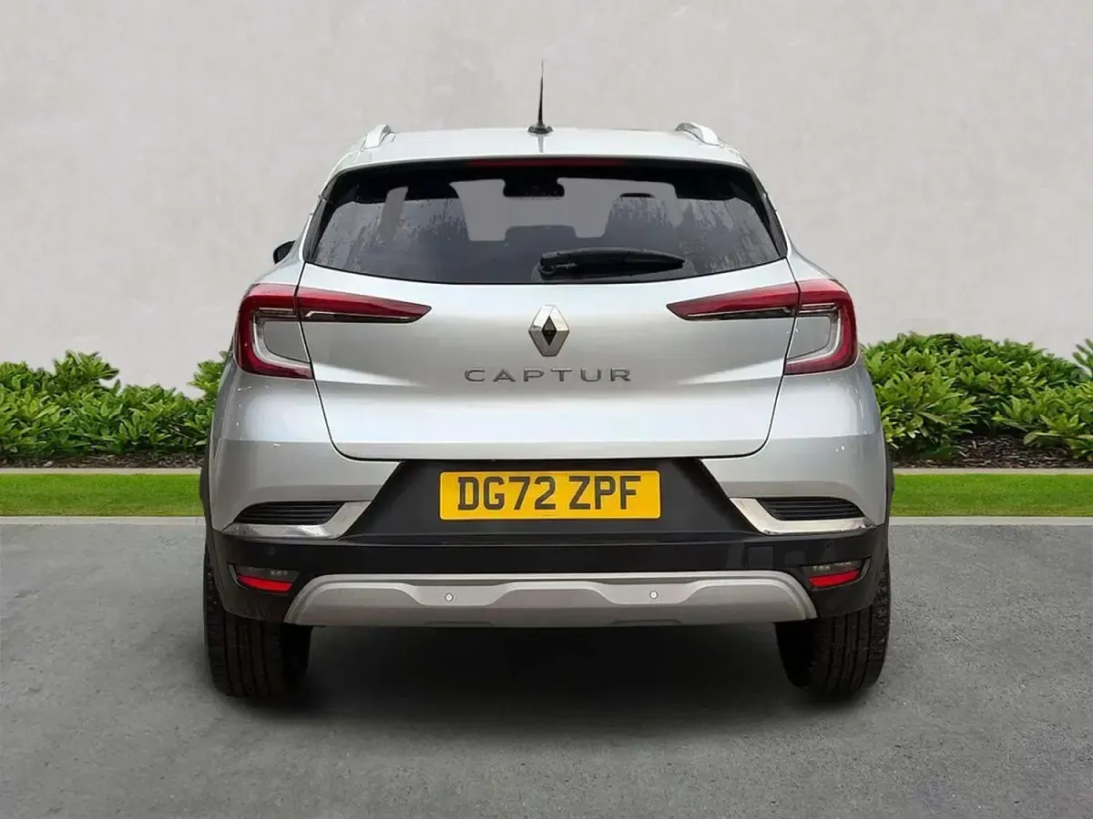 Used Renault Captur SE 91 HP (66 kW) 2022 Grey  SUV