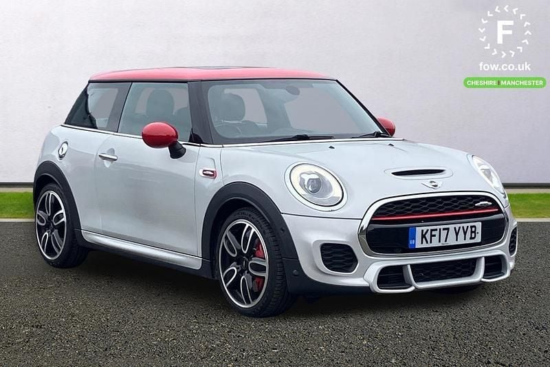 Used Mini John Cooper Works Chili 231 HP (169 kW) 2017 Silver Hatchback