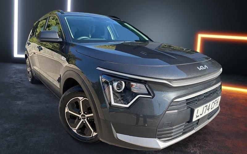 Used 2025 Kia Niro SUV | £23,490 (Fair price) - Image 1/4