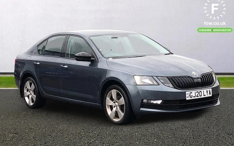 Grey Used 2020 Skoda Octavia SE Drive Hatchback | £11,899 (Good price) - Image 1/3