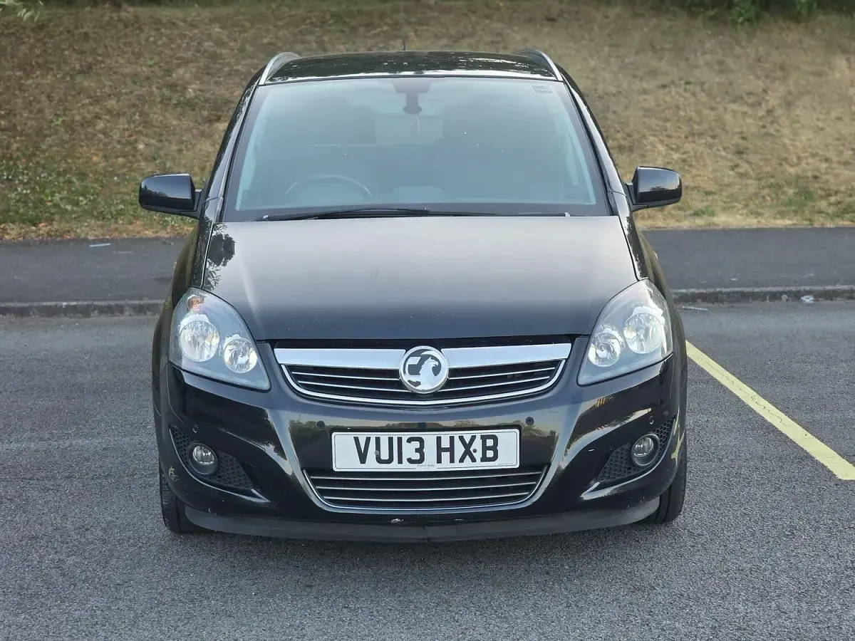 Used Vauxhall Zafira Design Edition 2013 Black MPV