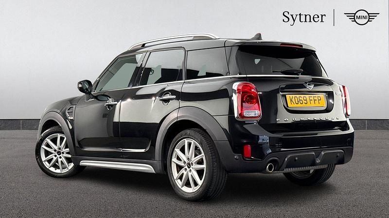Used Mini Cooper Countryman Sport 134 HP (98 kW) 2020 Black SUV