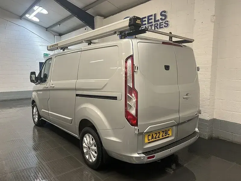 Used Ford Transit Custom Limited 130 HP (95 kW) 2022 Silver Van