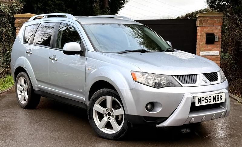 Used Mitsubishi Outlander Warrior 2009 Silver SUV