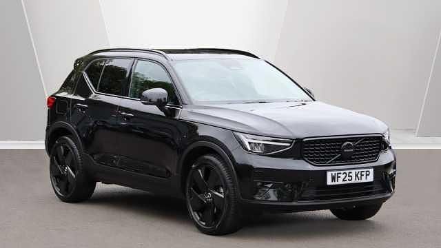 Used 2025 Volvo XC40 Plus SUV | £33,750 (A bit pricey) - Image 1/3