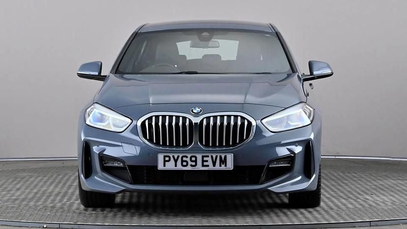 Used BMW 118 M Sport 140 HP (102 kW) 2020 Grey Hatchback