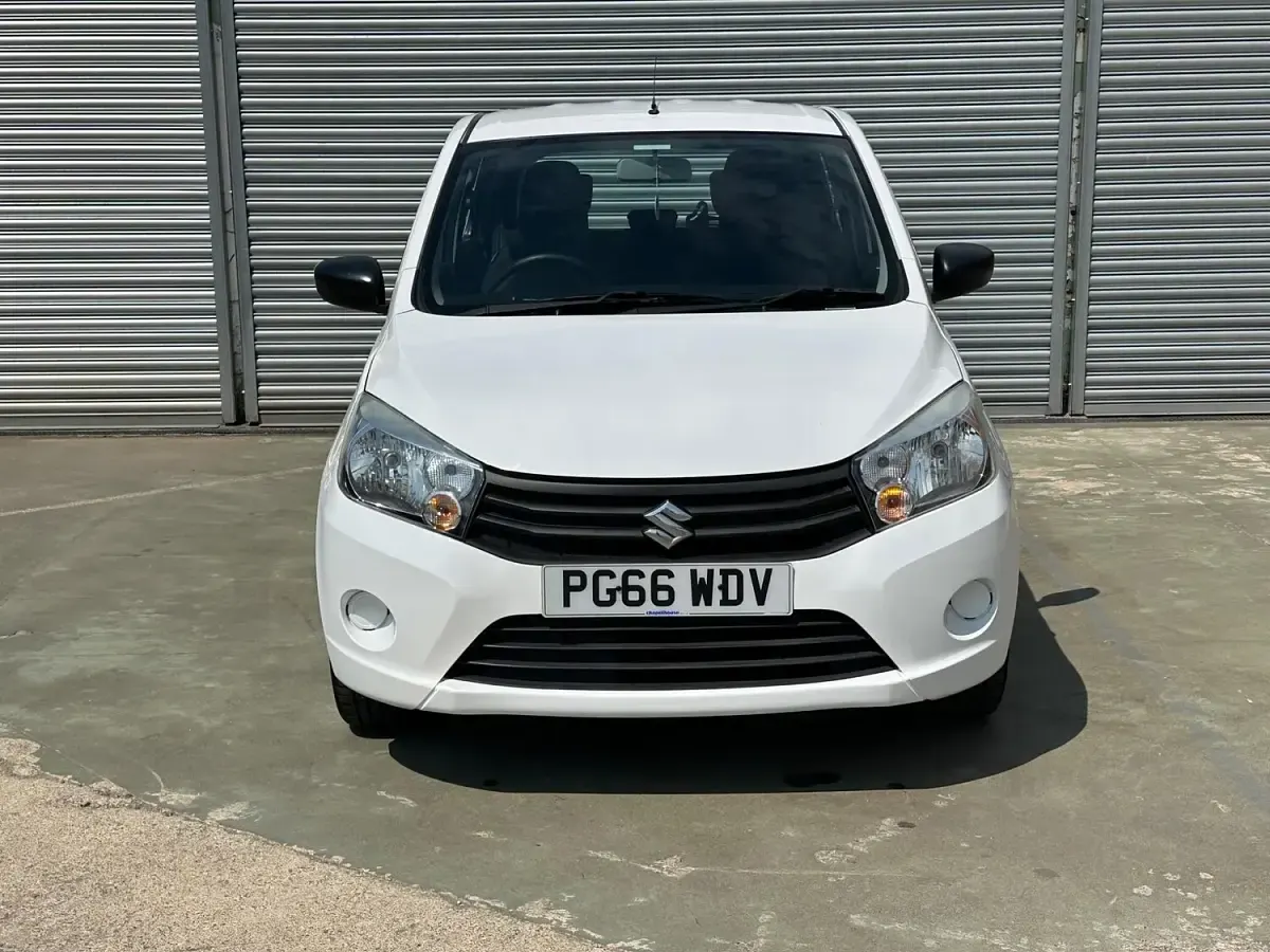 Used Suzuki Celerio 68 HP (50 kW) 2017 White Hatchback