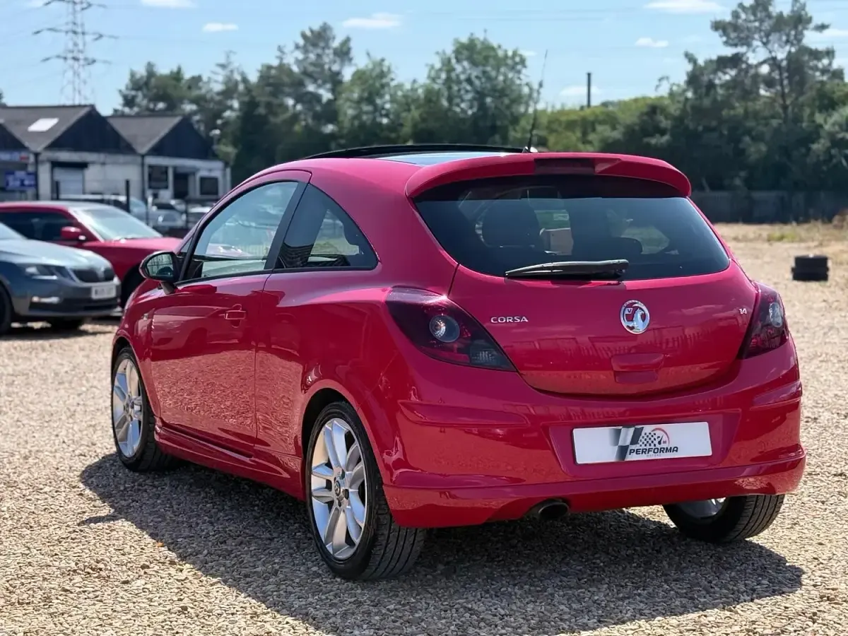 Used Vauxhall Corsa SRi 2013 Red Hatchback