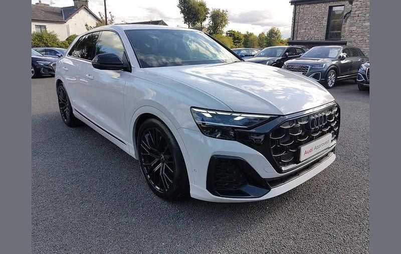 White New 2025 Audi Q8 Black Edition SUV | £64,995 (A bit pricey) - Image 1/4