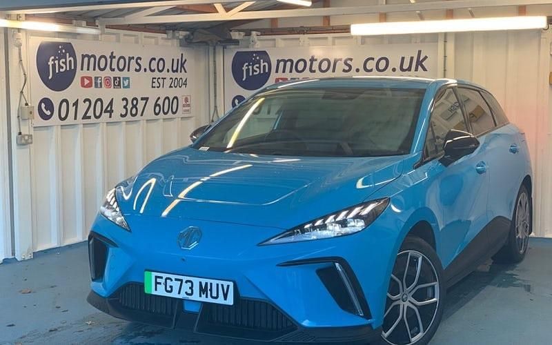 Used MG MG4 EV Trophy 150 kW (204 HP) 2025 Hatchback