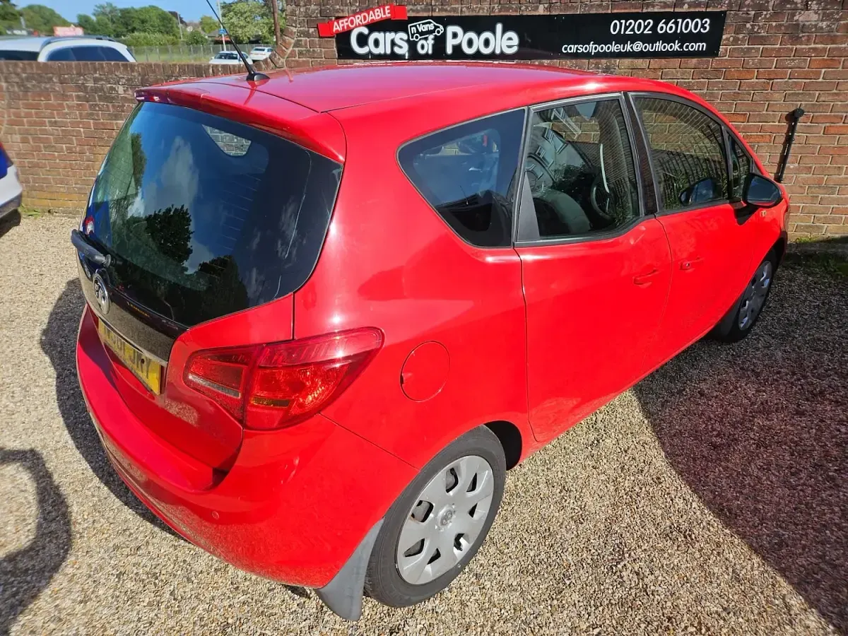 Used Vauxhall Meriva 2012 Red MPV