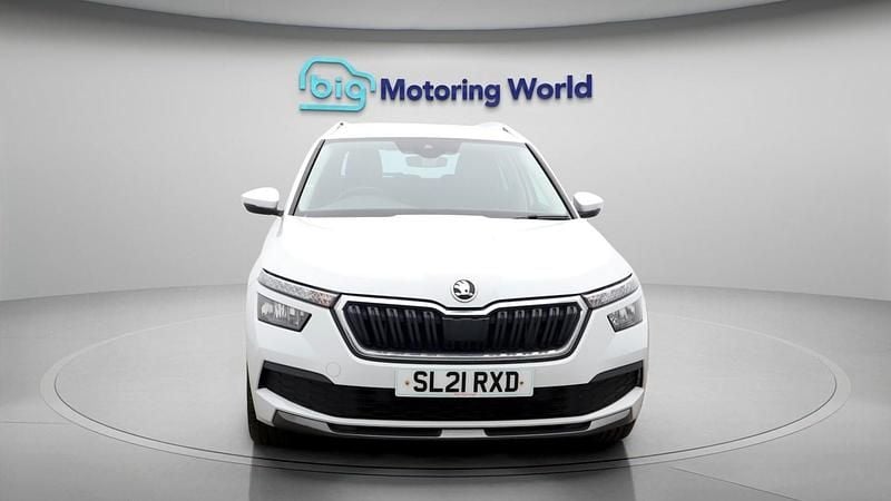 Used Skoda Kamiq SE L 109 HP (80 kW) 2021 White SUV