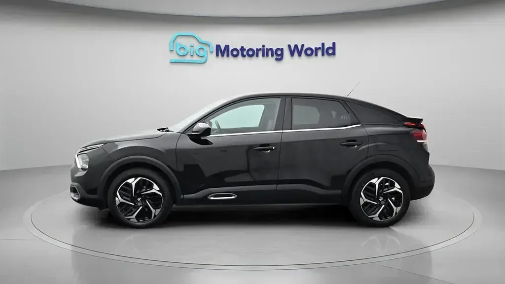 Gebraucht Citroën C4 PureTech 130 PS (95 kW) 2023 Schwarz SUV
