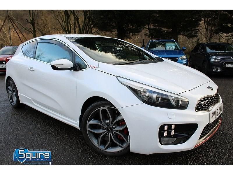 White Used 2016 Kia ProCeed Hatchback | £7,797 (Fair price) - Image 1/3